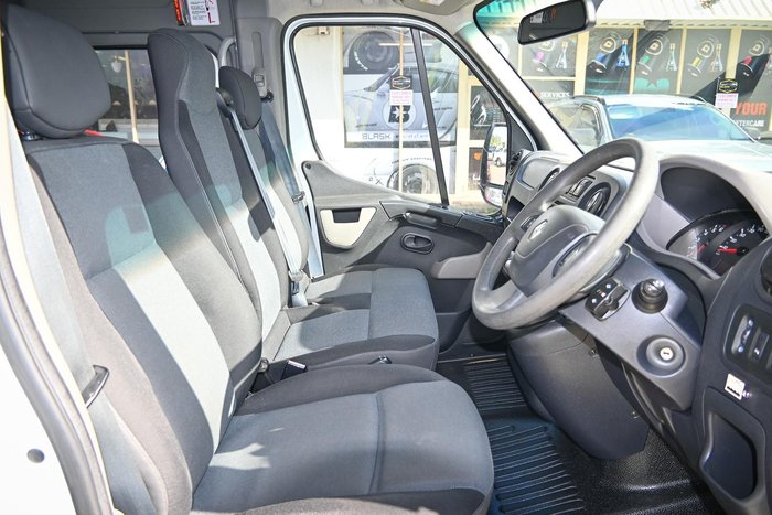 2016 Renault Master