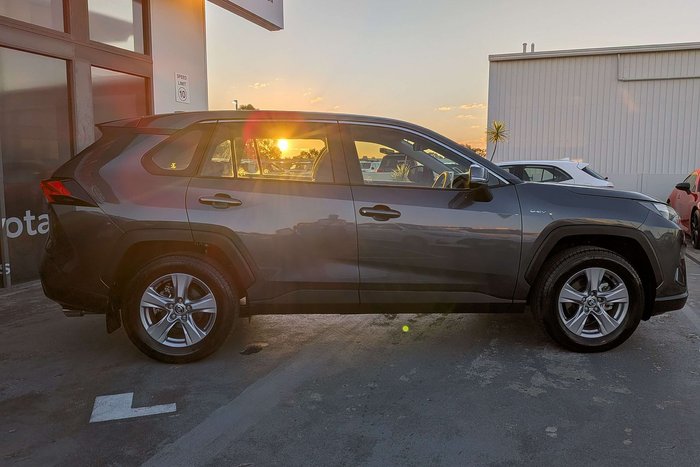 2025 Toyota RAV4 GX