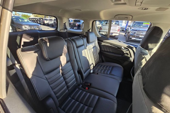 2019 Isuzu MU-X LS-T