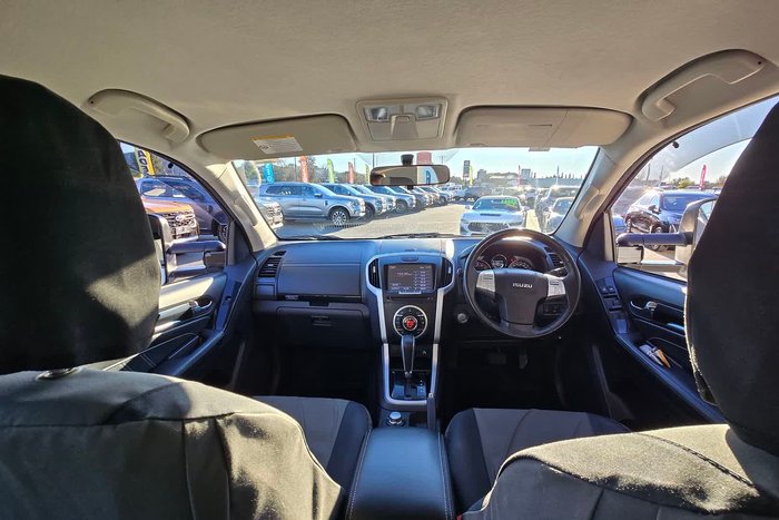 2019 Isuzu MU-X LS-T