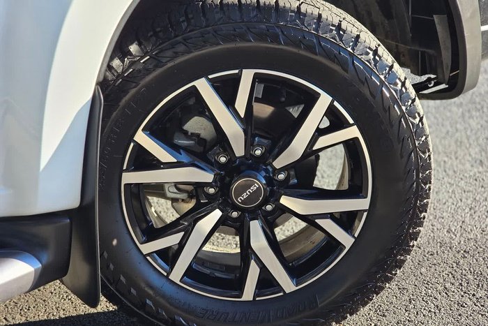 2019 Isuzu MU-X LS-T