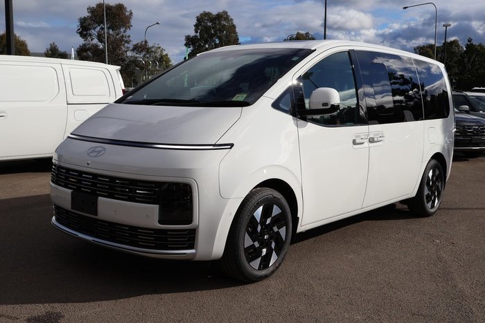 2026 Hyundai STARIA Lounge
