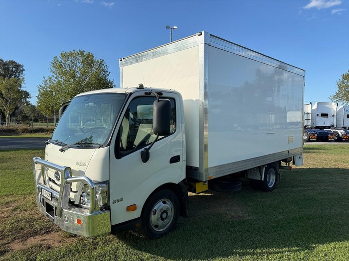 2021 Hino 300 Series