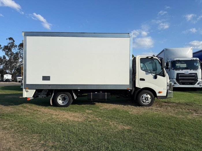 2021 Hino 300 Series