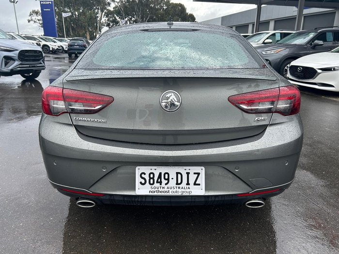 2018 Holden Commodore RS