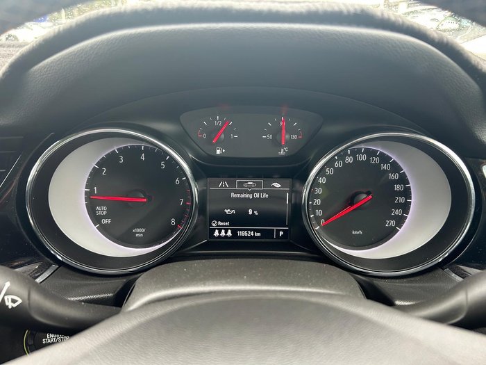 2018 Holden Commodore RS
