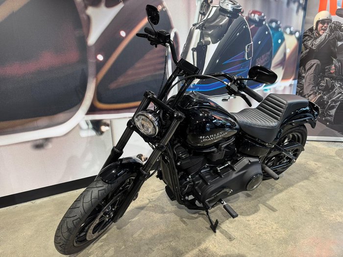 2021 Harley-Davidson Softail Standard 107 (FXST) Softail Black