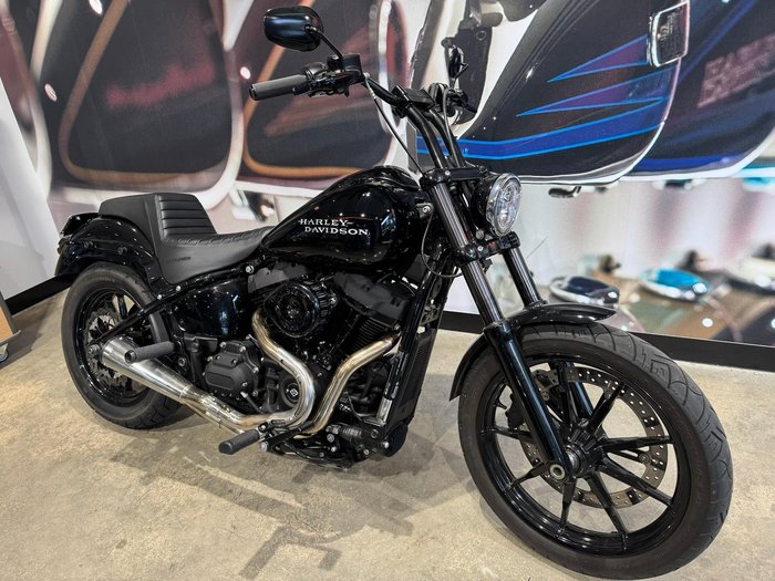 2021 Harley-Davidson Softail Standard 107 (FXST) Softail Black
