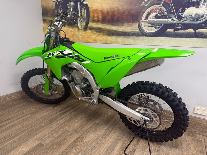 2025 Kawasaki KX450