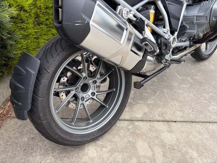2015 BMW Motorrad R1200 GS Red