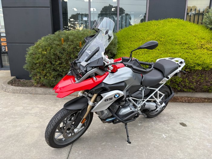 2015 BMW Motorrad R1200 GS Red