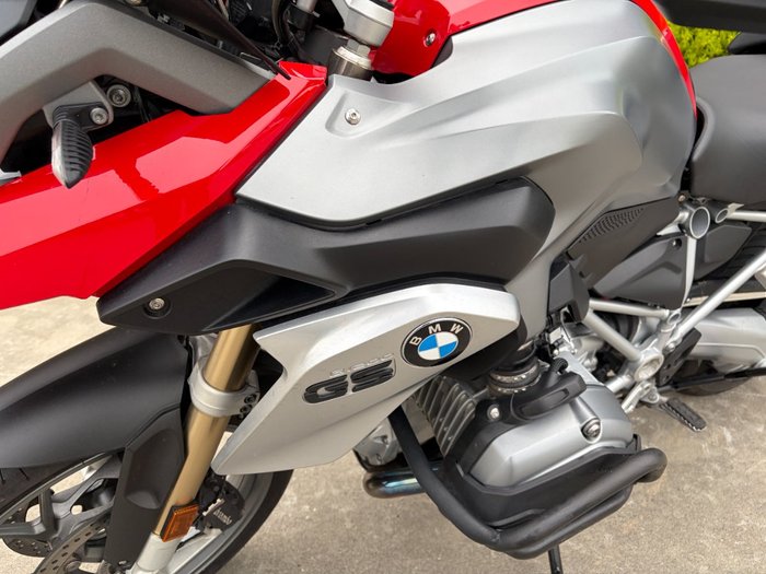 2015 BMW Motorrad R1200 GS Red