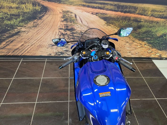 2023 Yamaha YZF-R7LA BLACK