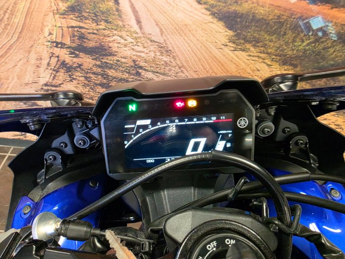 2023 Yamaha YZF-R7LA BLACK