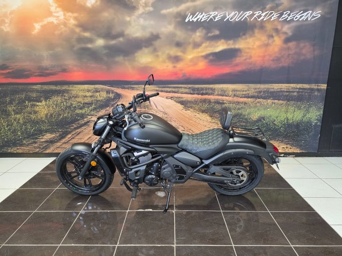 2021 Kawasaki VULCAN S (EN650D LAMS) BLACK