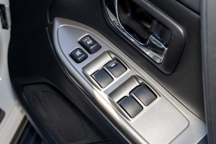 2019 Mitsubishi Pajero GLX