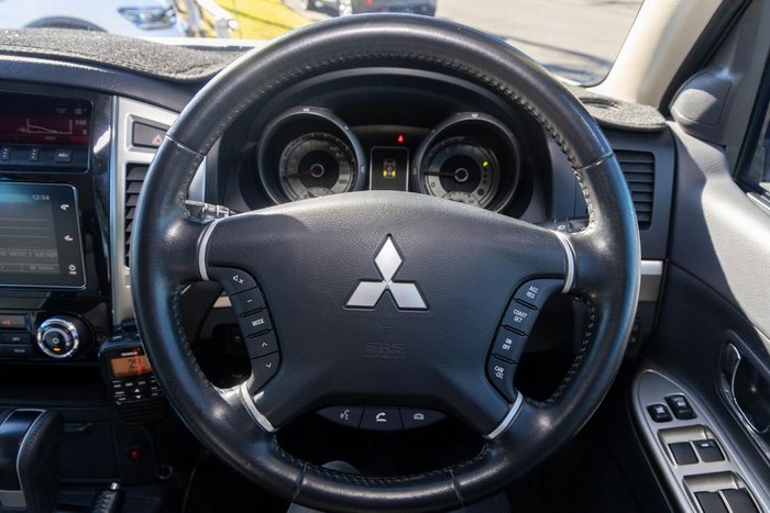 2019 Mitsubishi Pajero GLX