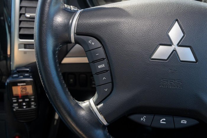 2019 Mitsubishi Pajero GLX
