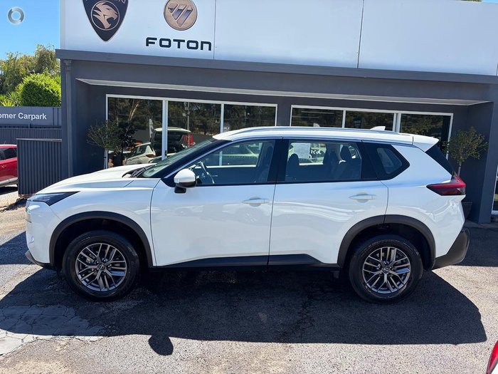 2024 Nissan X-TRAIL ST
