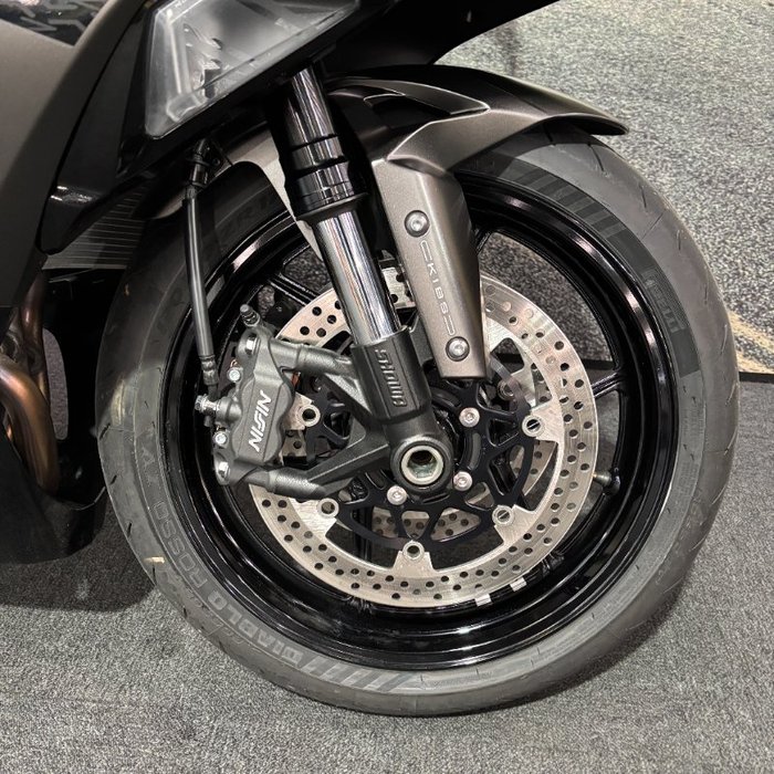 2026 Kawasaki NINJA ZX-6R (636) Grey