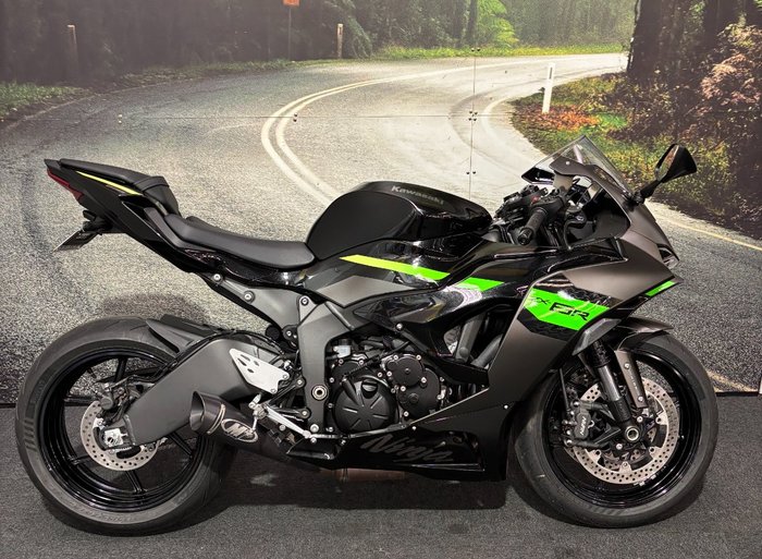2026 Kawasaki NINJA ZX-6R (636) Grey