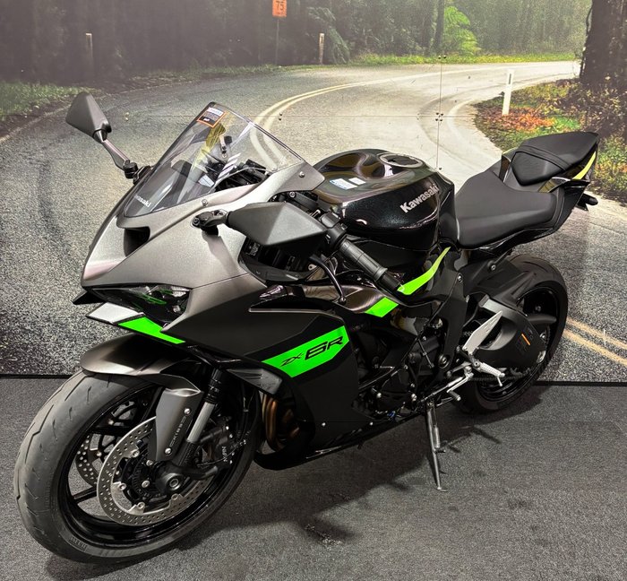 2026 Kawasaki NINJA ZX-6R (636) Grey