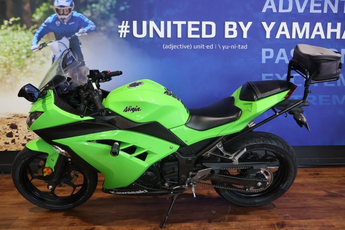 2013 Kawasaki NINJA 300 ABS Green