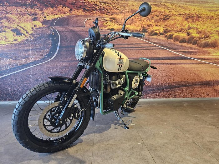 2025 Royal Enfield Bear 650 650 Twin White