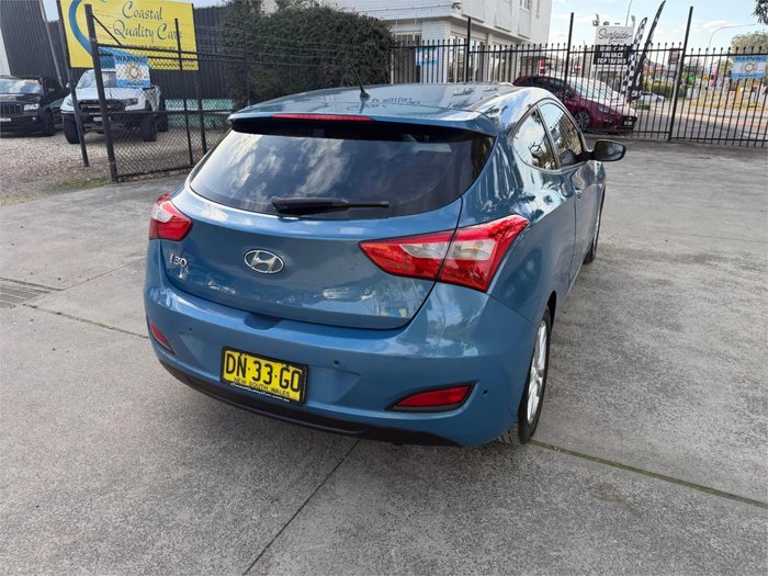 2014 HYUNDAI i30 SE
