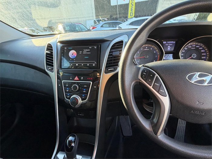 2014 HYUNDAI i30 SE