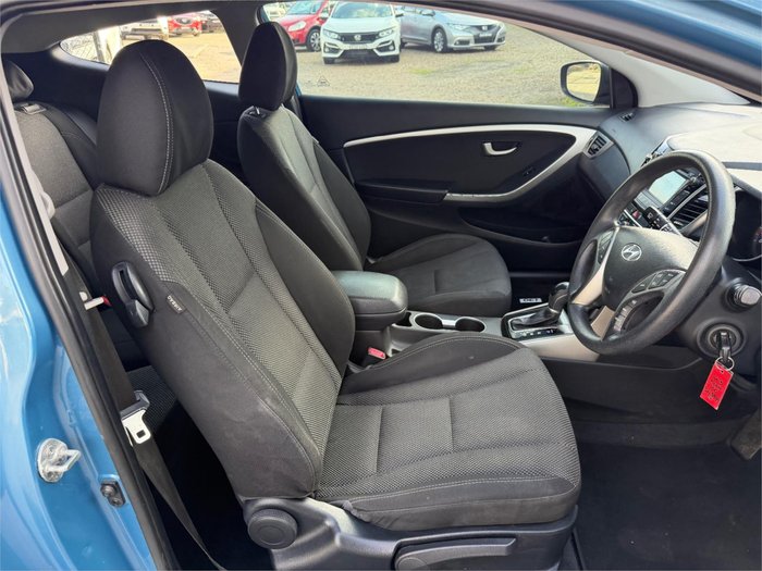 2014 HYUNDAI i30 SE