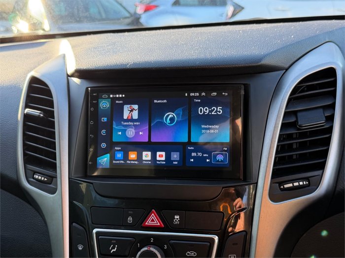2014 HYUNDAI i30 SE