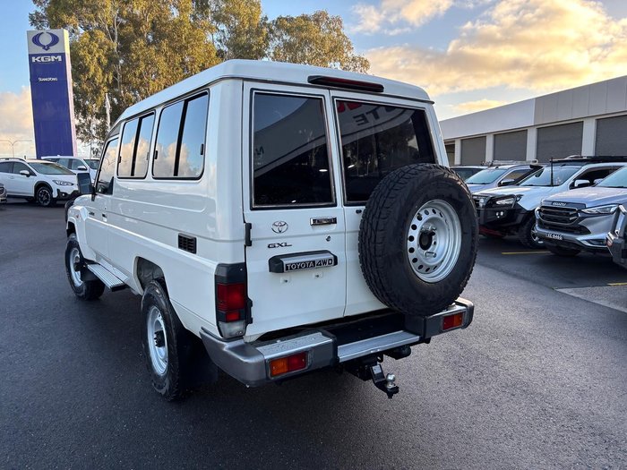 2018 Toyota Landcruiser GXL Troopcarrier
