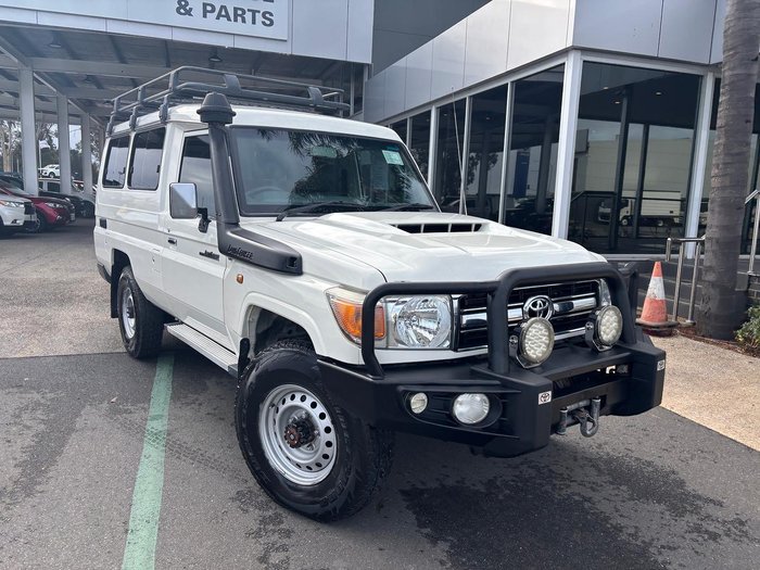 2018 Toyota Landcruiser GXL Troopcarrier