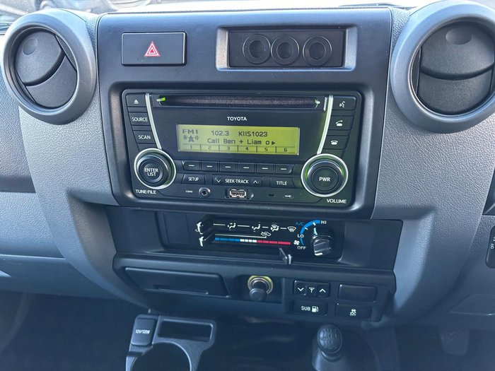 2018 Toyota Landcruiser GXL Troopcarrier