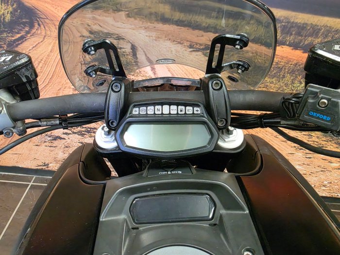2017 Ducati DIAVEL BLACK