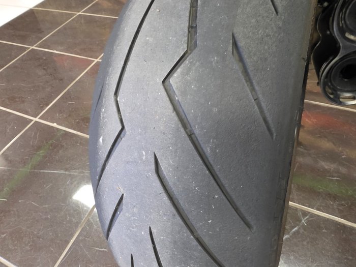 2017 Ducati DIAVEL BLACK