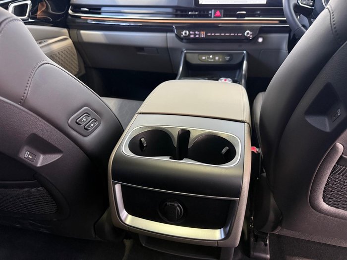 2025 Kia Carnival GT-Line