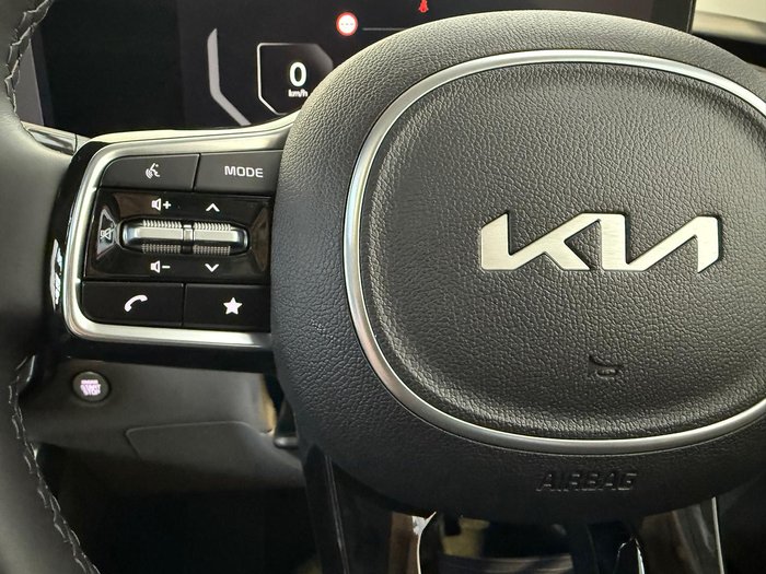 2025 Kia Carnival GT-Line