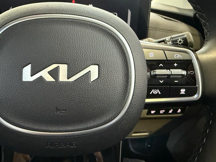2025 Kia Carnival GT-Line