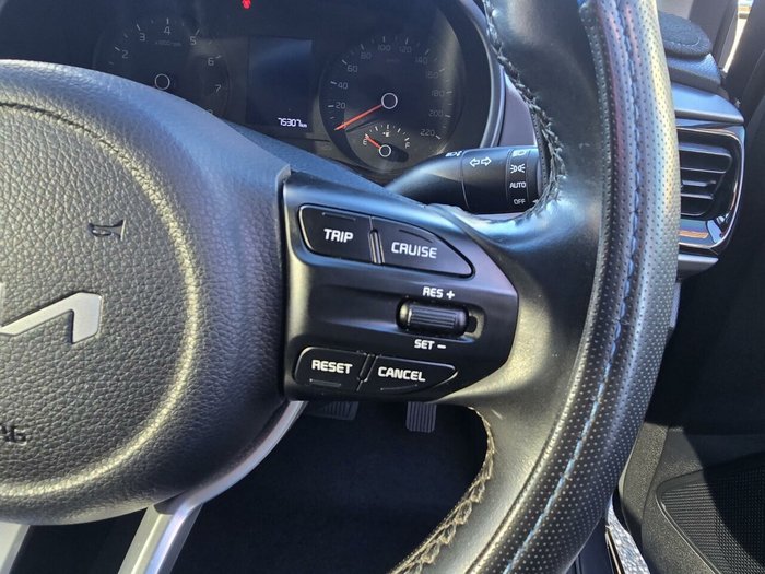 2022 Kia Rio SX