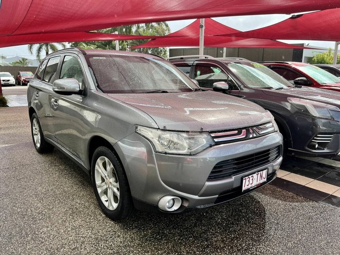 2013 Mitsubishi Outlander LS