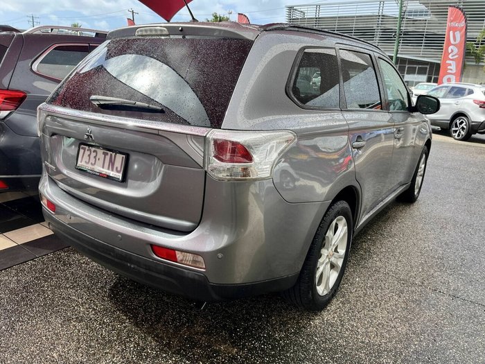 2013 Mitsubishi Outlander LS