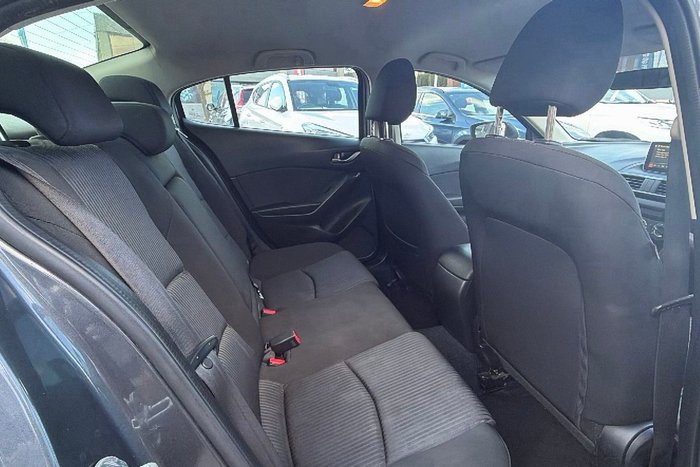2014 Mazda 3 Maxx