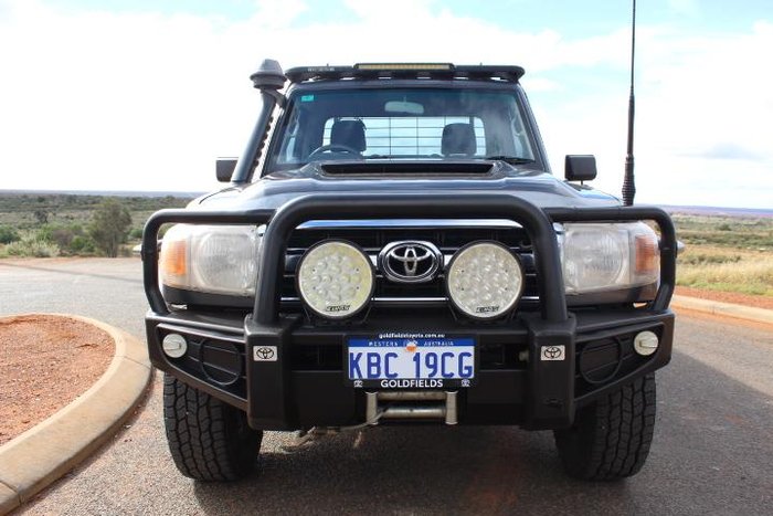 2016 Toyota Landcruiser