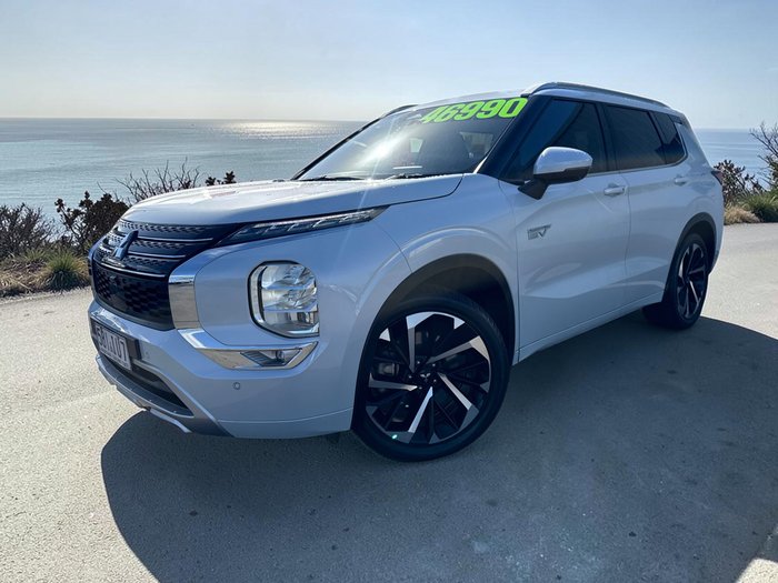 2023 Mitsubishi Outlander