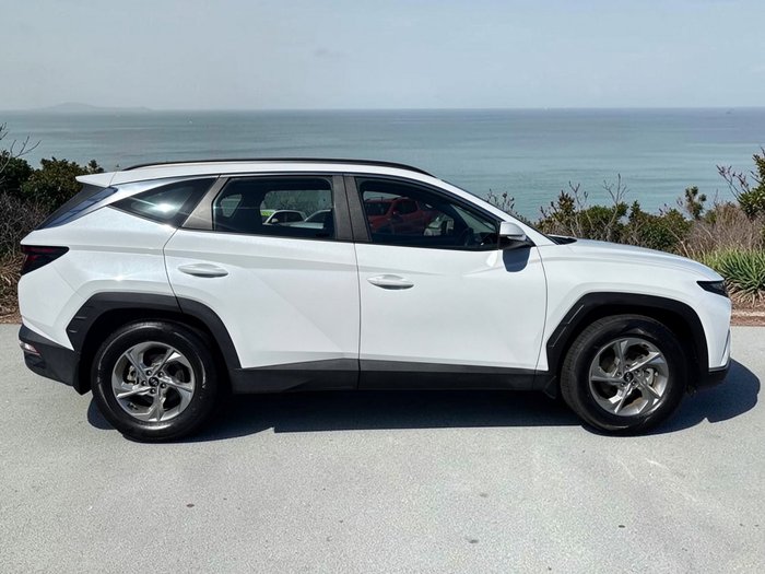 2024 Hyundai Tucson (No Badge)