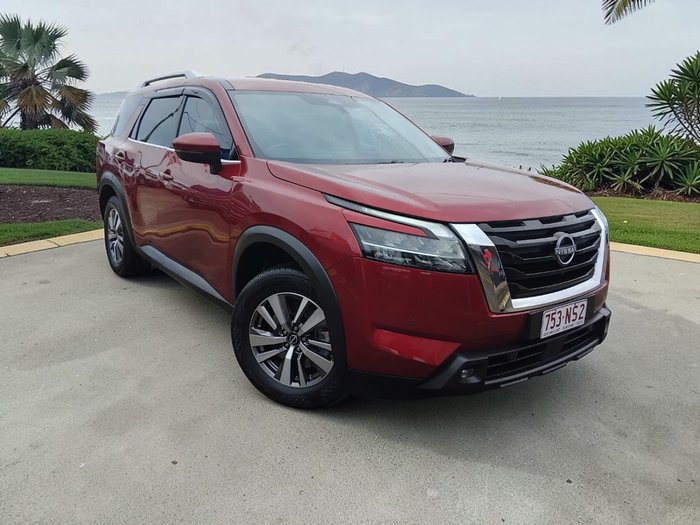 2022 Nissan Pathfinder Ti