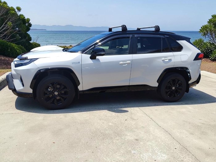 2023 Toyota RAV4 XSE
