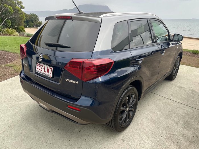 2023 Suzuki Vitara (No Badge)